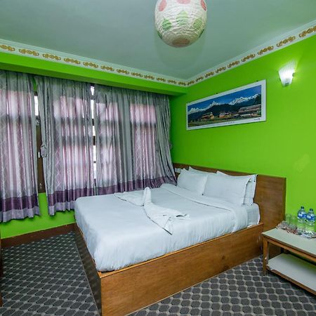 Hotel Pomelo House Kathmandu Bagian luar foto