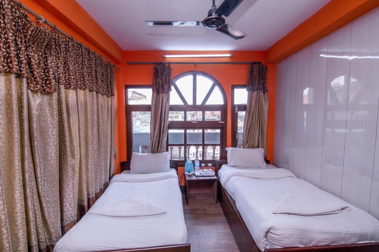 Hotel Pomelo House Kathmandu Bagian luar foto