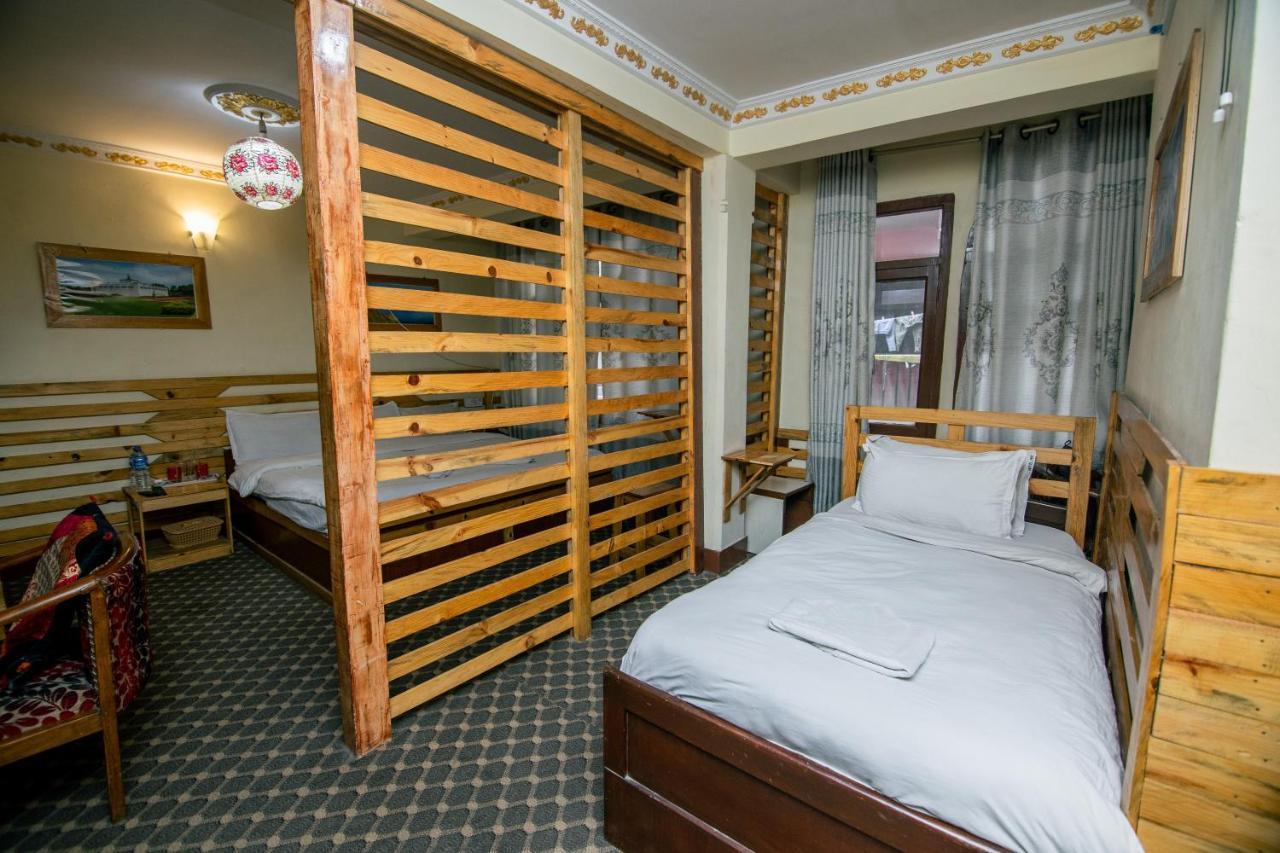 Hotel Pomelo House Kathmandu Bagian luar foto