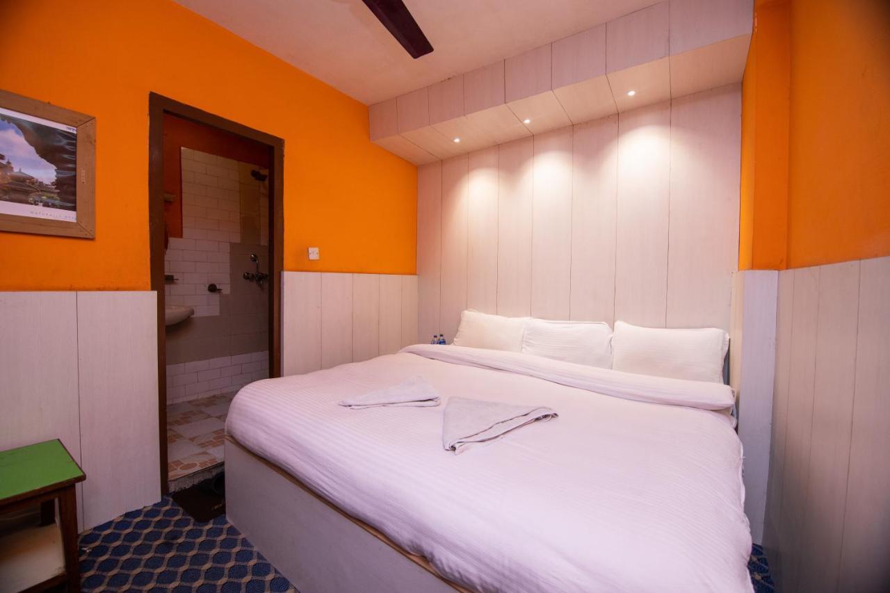 Hotel Pomelo House Kathmandu Bagian luar foto
