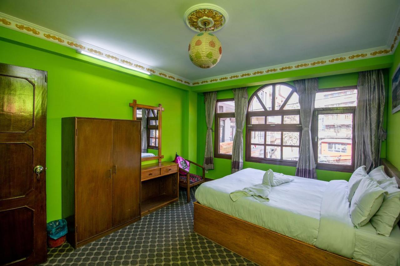 Hotel Pomelo House Kathmandu Bagian luar foto