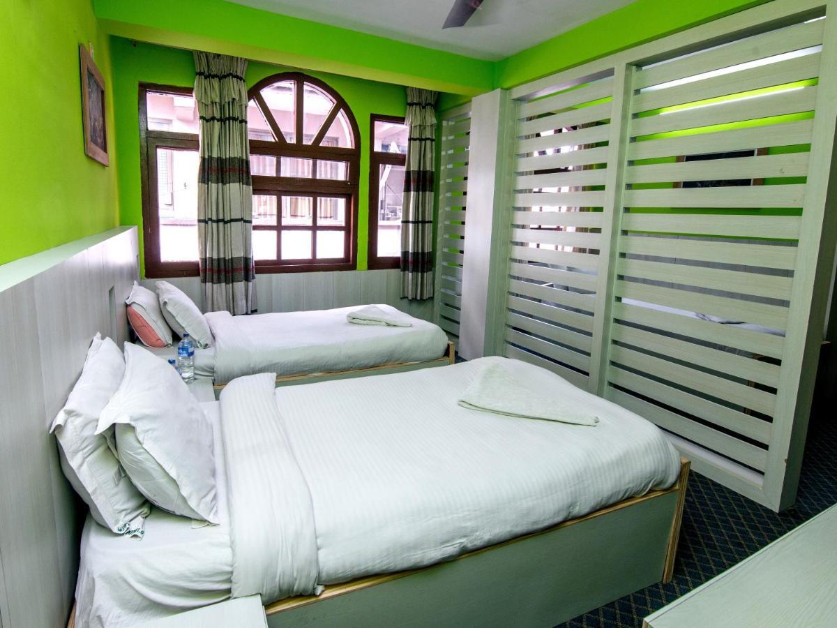 Hotel Pomelo House Kathmandu Bagian luar foto